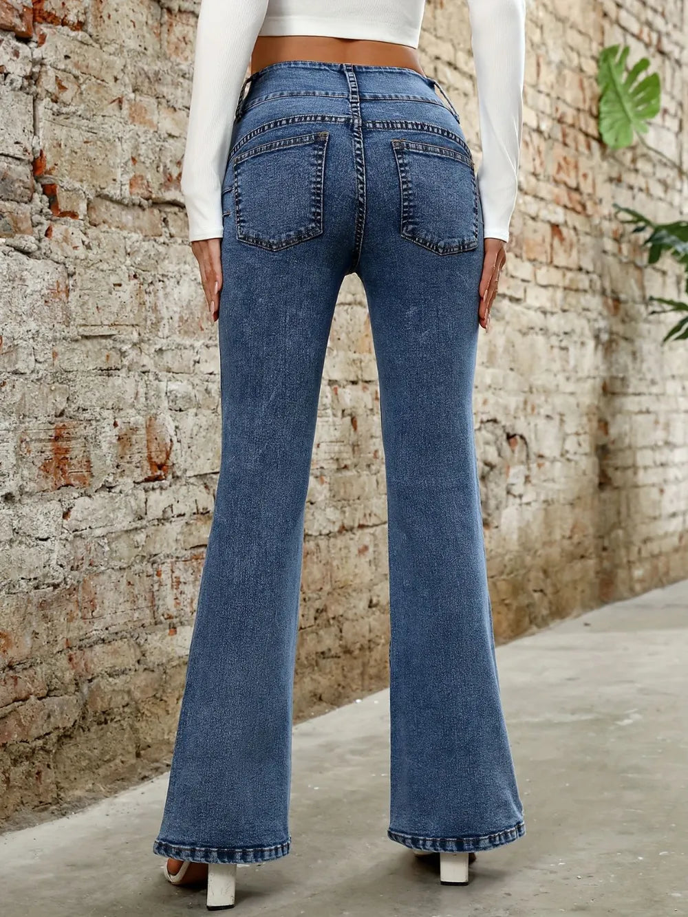 Bootcut Jeans with Pockets – Trendsi | ClozArt