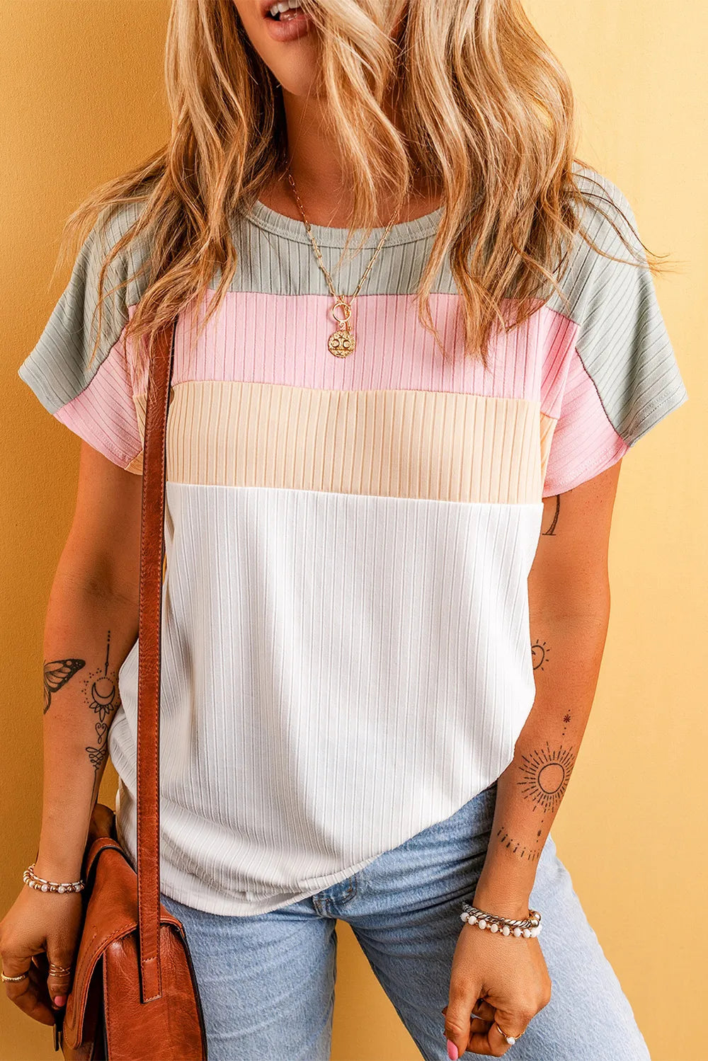 Color Block Round Neck Short Sleeve T-Shirt – Trendsi | ClozArt
