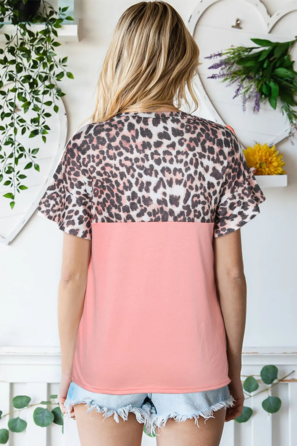 Sequin Leopard Round Neck T-Shirt – Trendsi | ClozArt