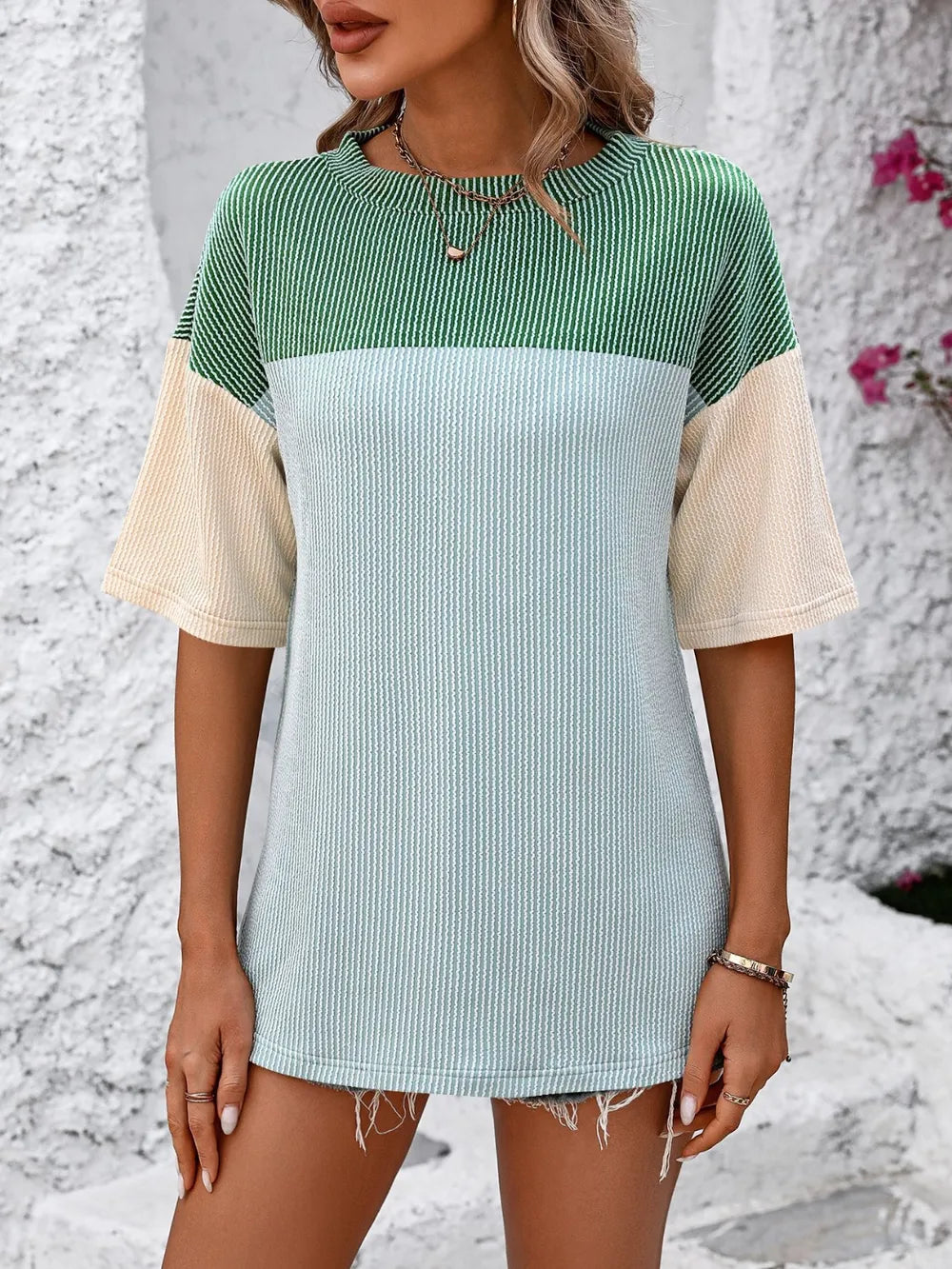 Mandy Color Block Round Neck Half Sleeve T-Shirt – Trendsi | ClozArt