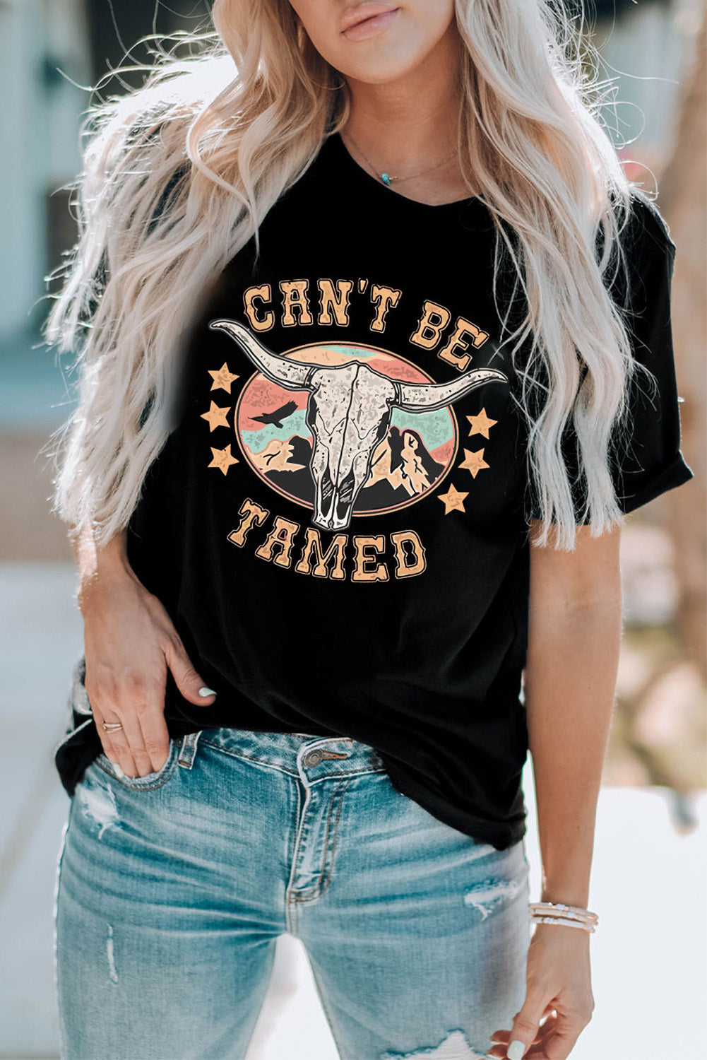 CAN'T BE TAMED Graphic Short Sleeve Tee – Trendsi | ClozArt