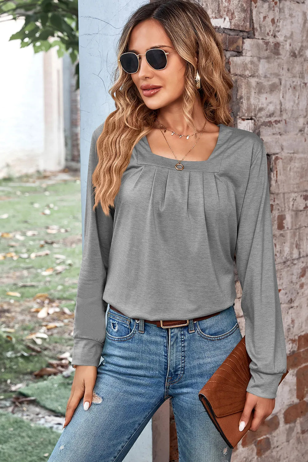 Ruched Square Neck Long Sleeve T-Shirt – Trendsi | ClozArt