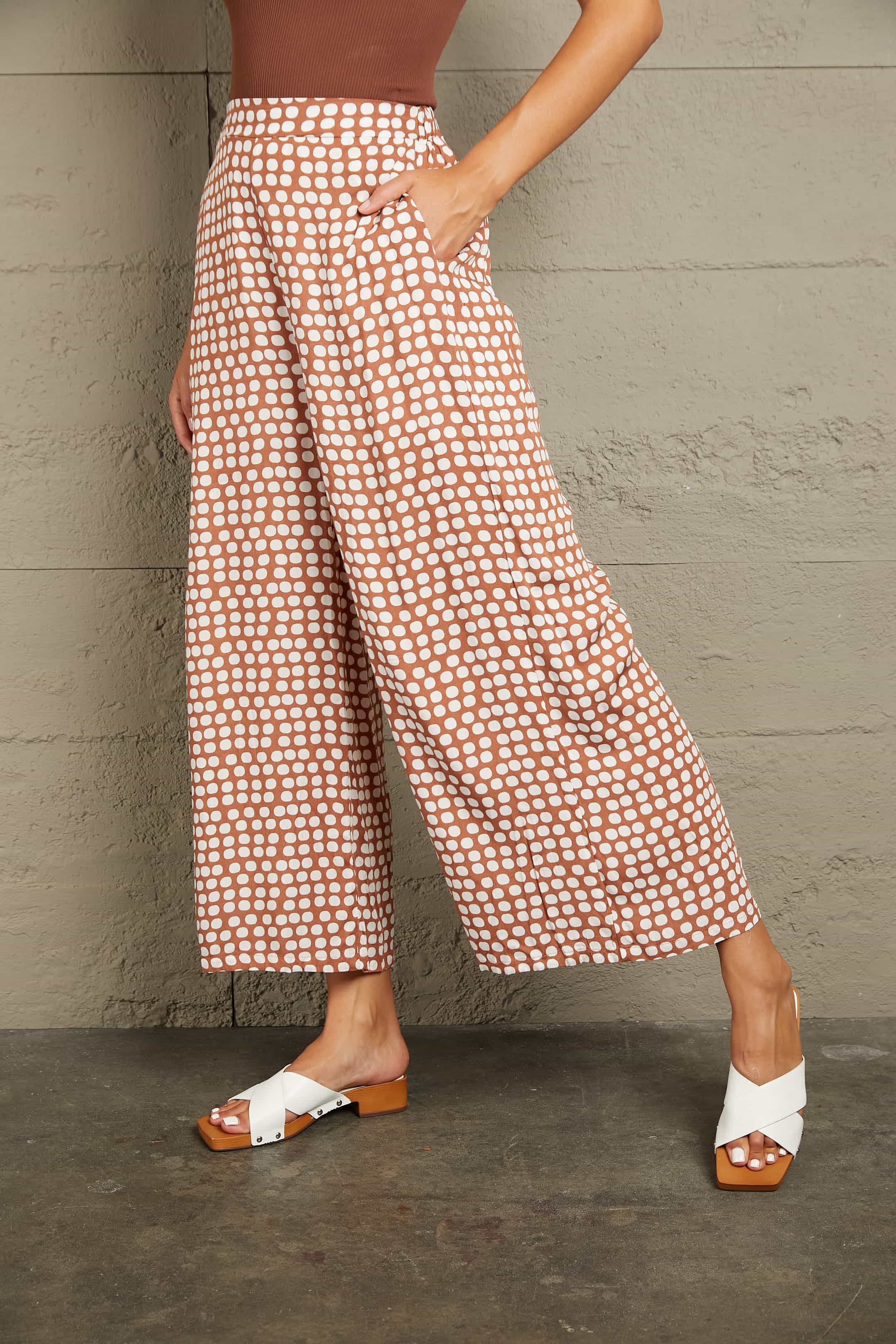 Polka Dot High Waist Wide Leg Pants with Pockets – Trendsi | ClozArt