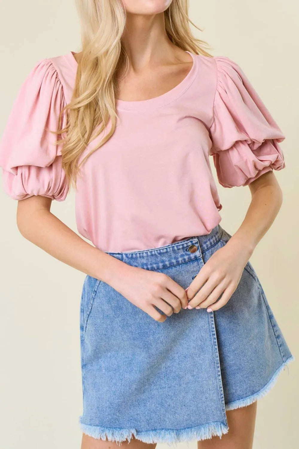 Round Neck Bubble Sleeve Top – Trendsi | ClozArt