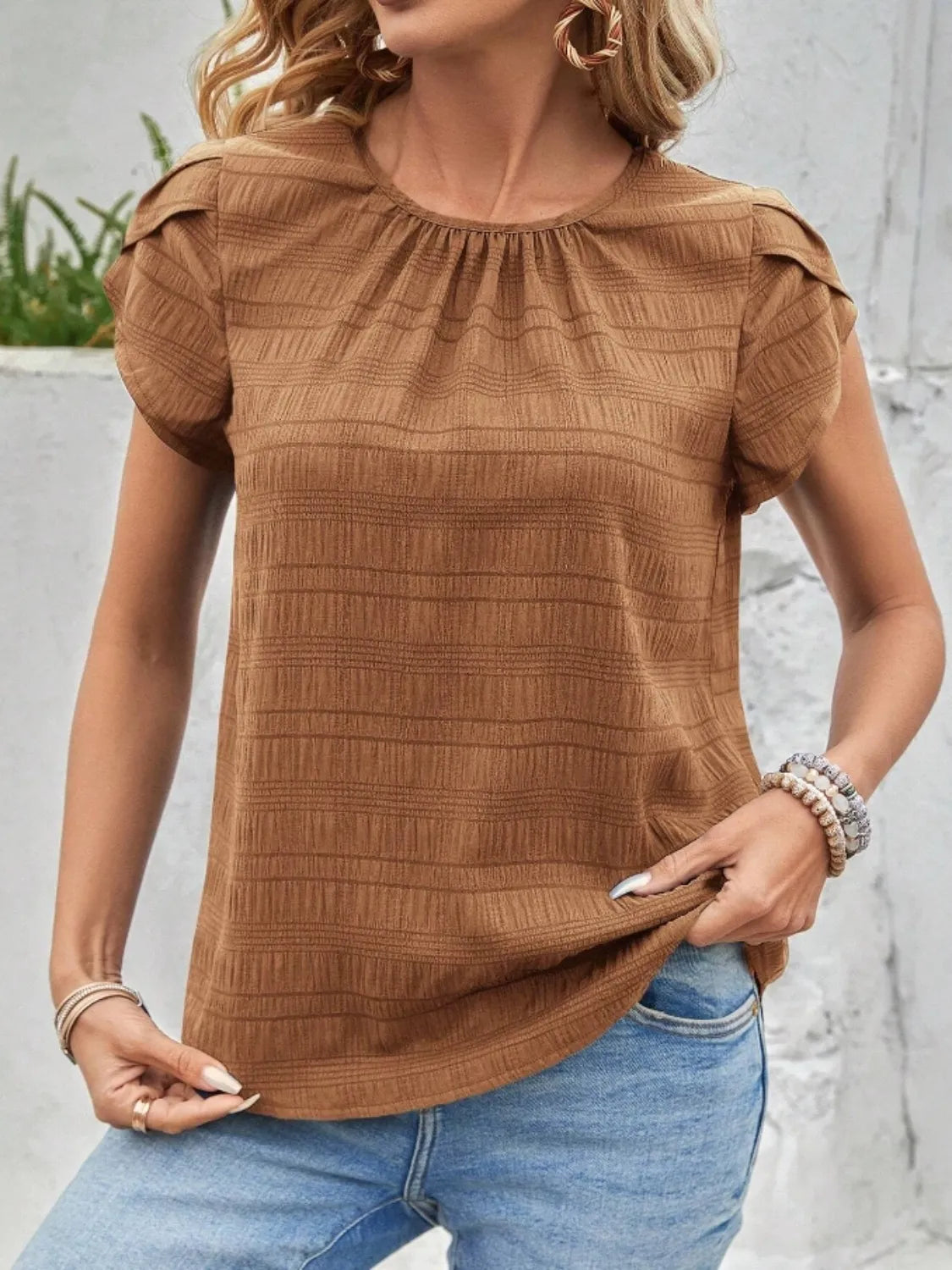 Round Neck Petal Sleeve Top – Trendsi | ClozArt