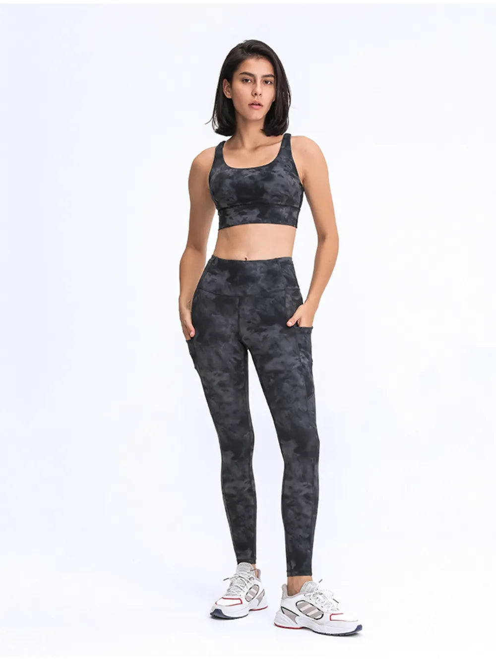 Millennia Wide Waistband Leggings with Pockets – Trendsi | ClozArt