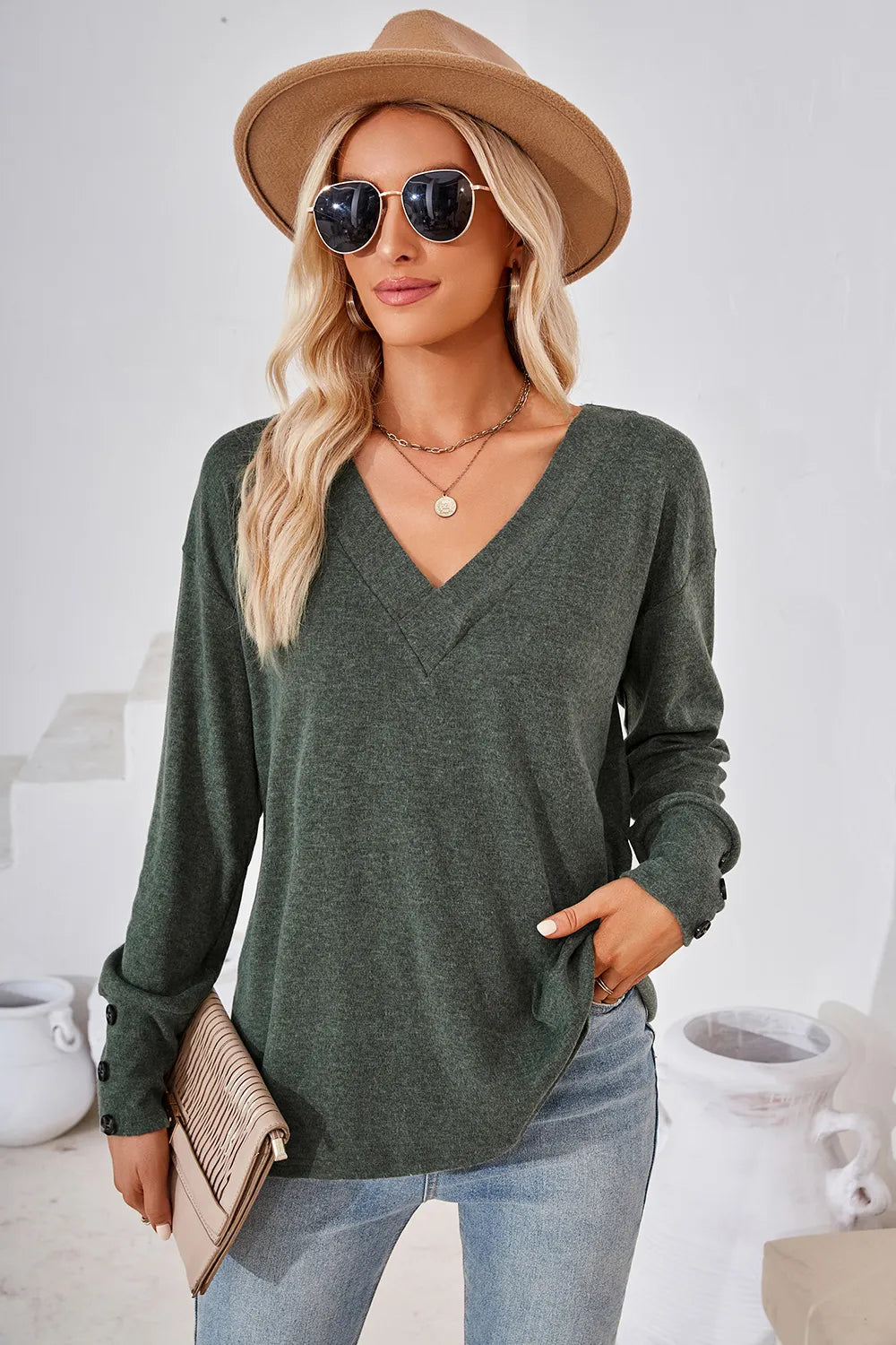 V-Neck Dropped Shoulder T-Shirt – Trendsi | ClozArt