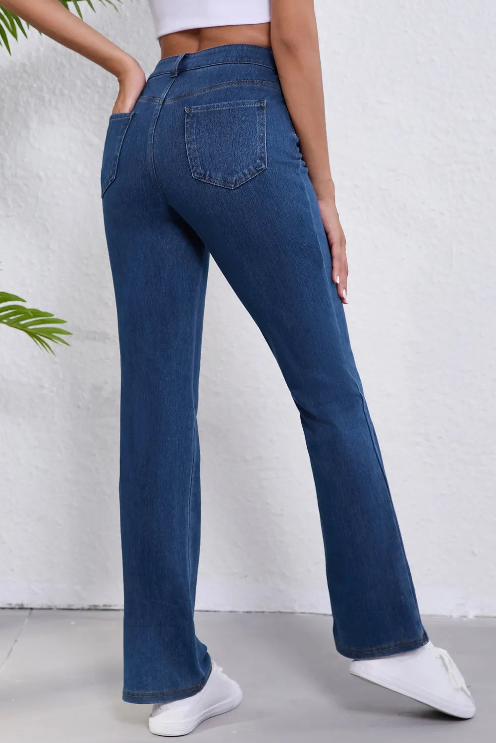 Straight Jeans with Pockets – Trendsi | ClozArt