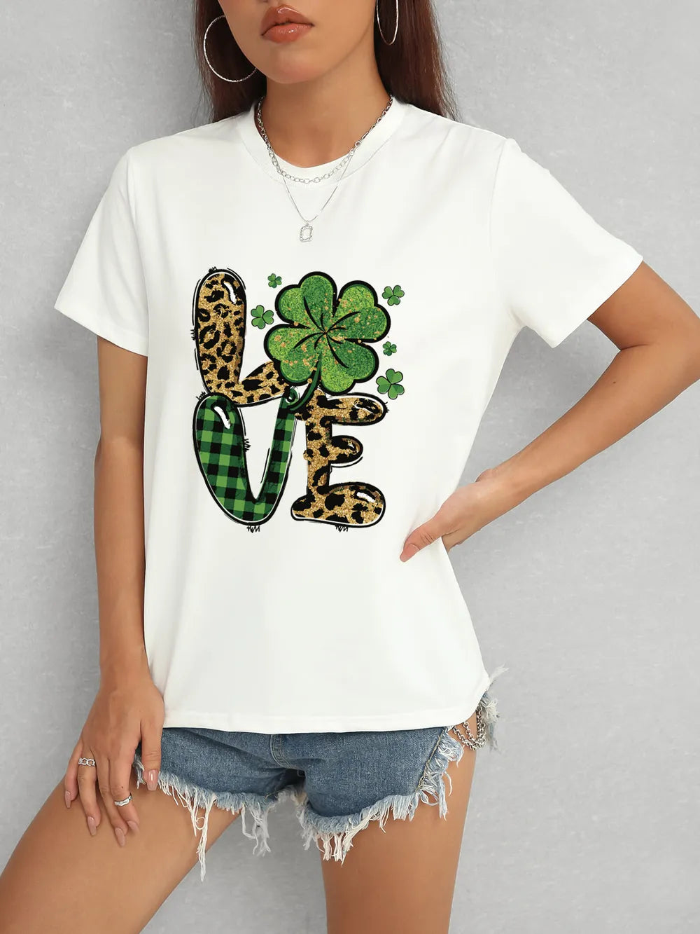 LOVE Round Neck Short Sleeve T-Shirt – Trendsi | ClozArt