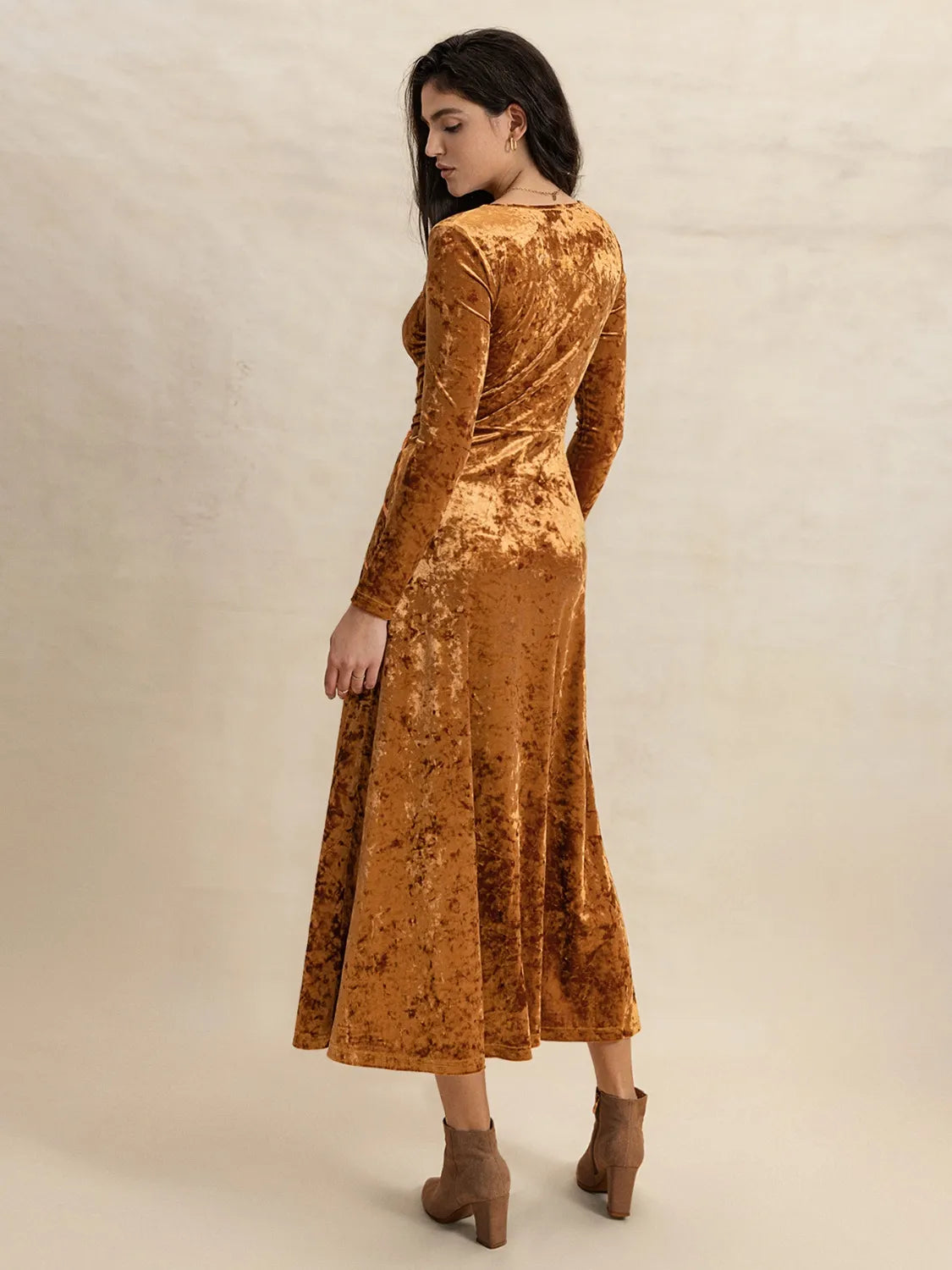 V-Neck Long Sleeve Midi Dress – Trendsi | ClozArt