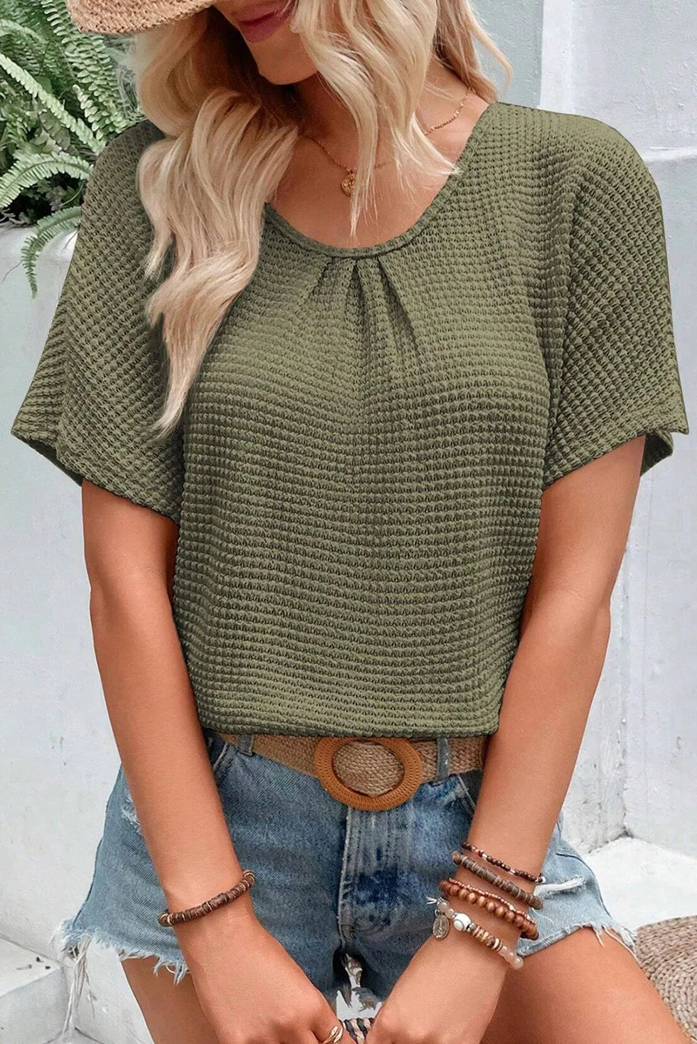 Round Neck Short Sleeve T-Shirt – Trendsi | ClozArt