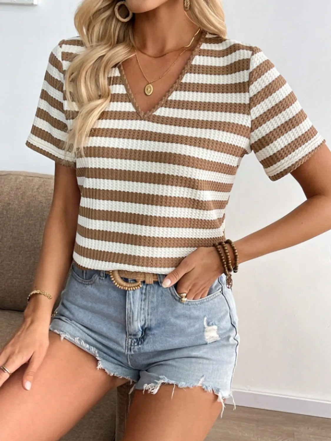 Striped V-Neck Short Sleeve T-Shirt – Trendsi | ClozArt