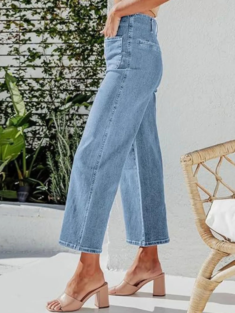 Button Fly Cropped Jeans with Pockets – Trendsi | ClozArt