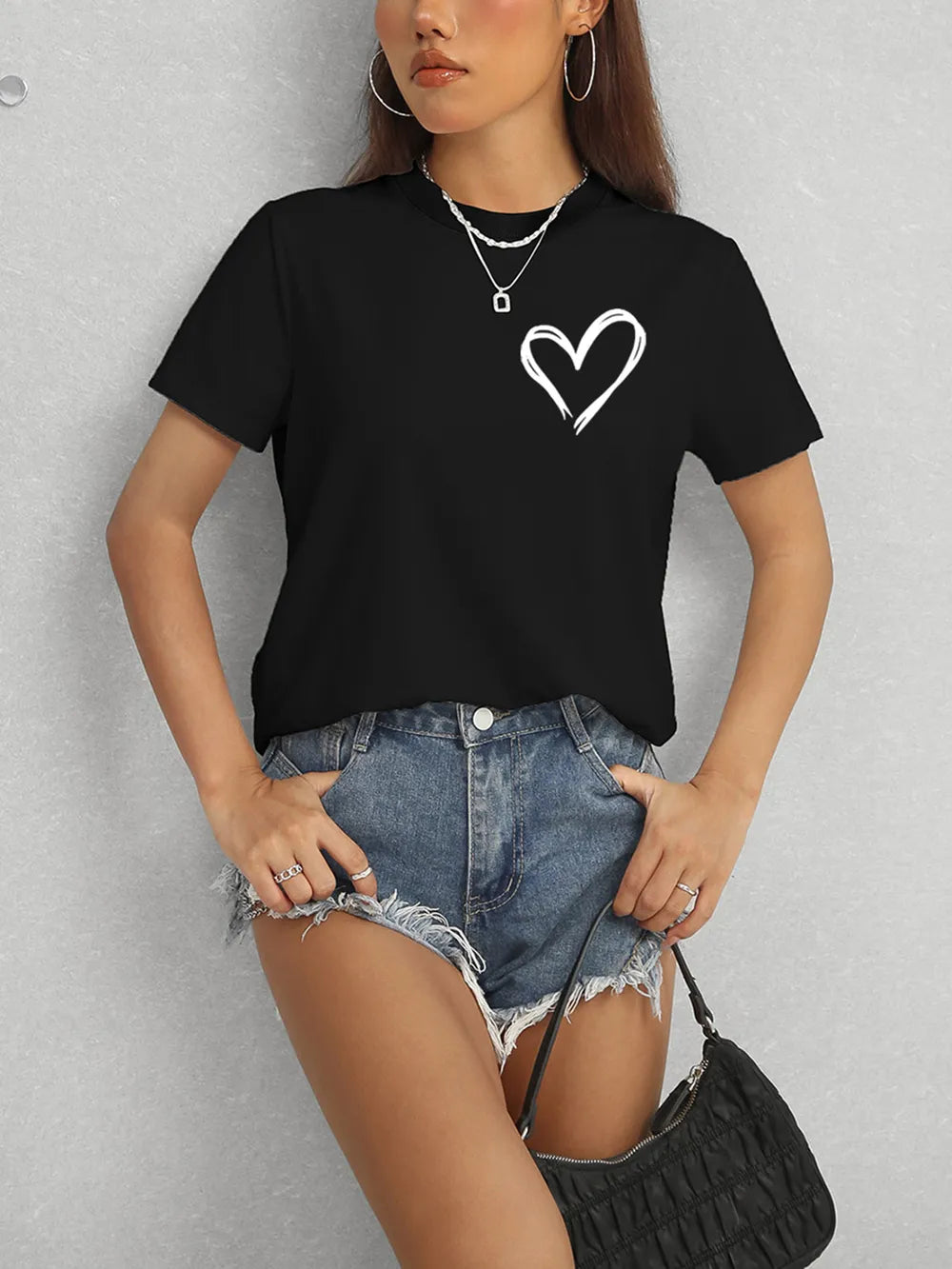 Heart Round Neck Short Sleeve T-Shirt – Trendsi | ClozArt