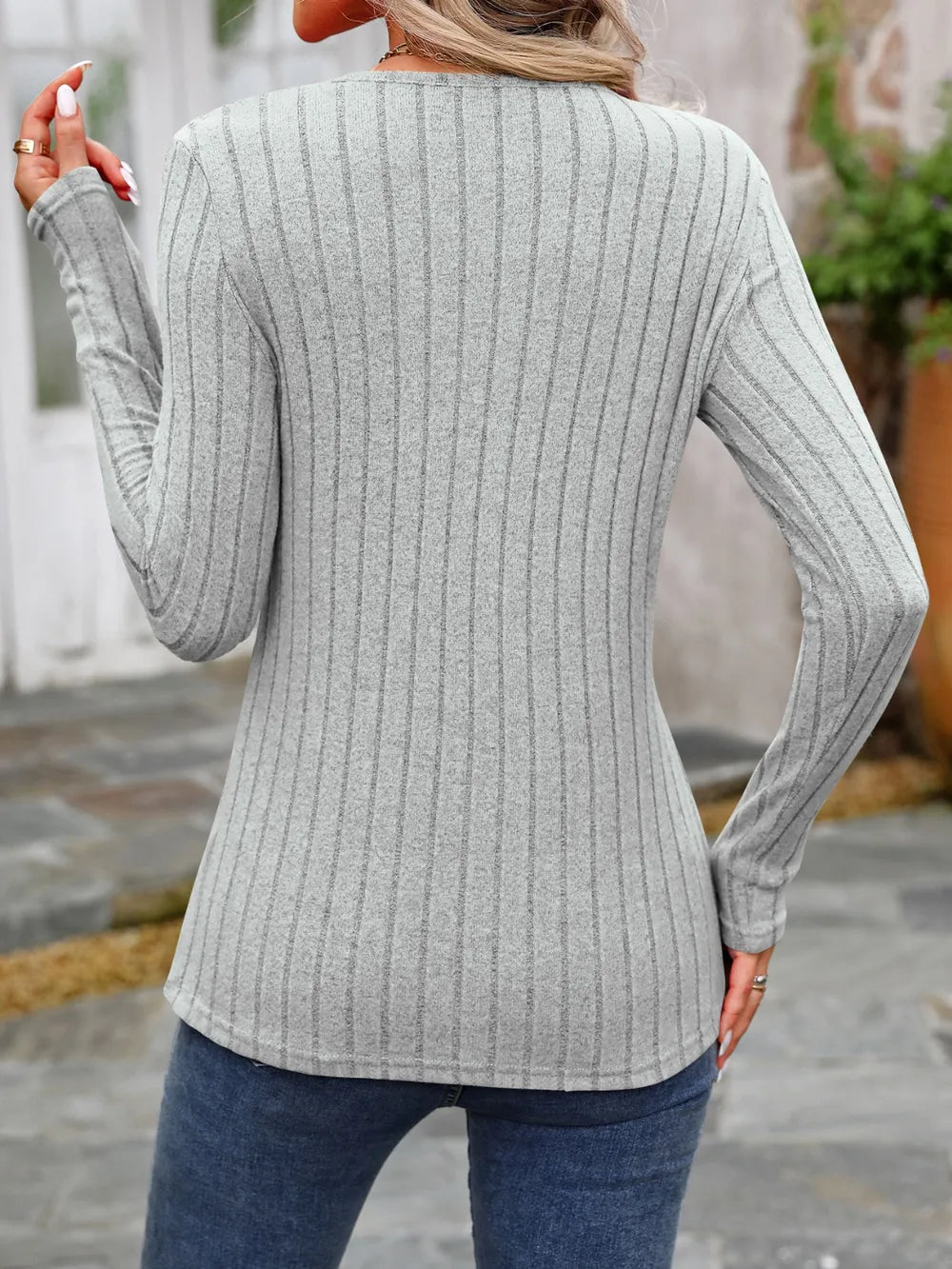 Decorative Button Round Neck Long Sleeve T-Shirt – Trendsi | ClozArt