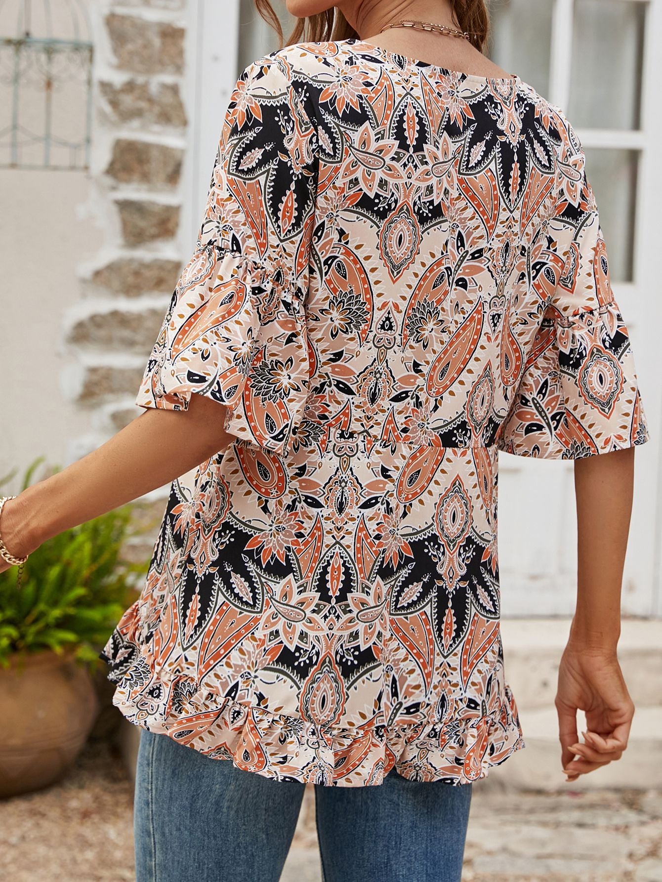 Printed Flounce Sleeve Ruffle Hem Blouse – Trendsi | ClozArt