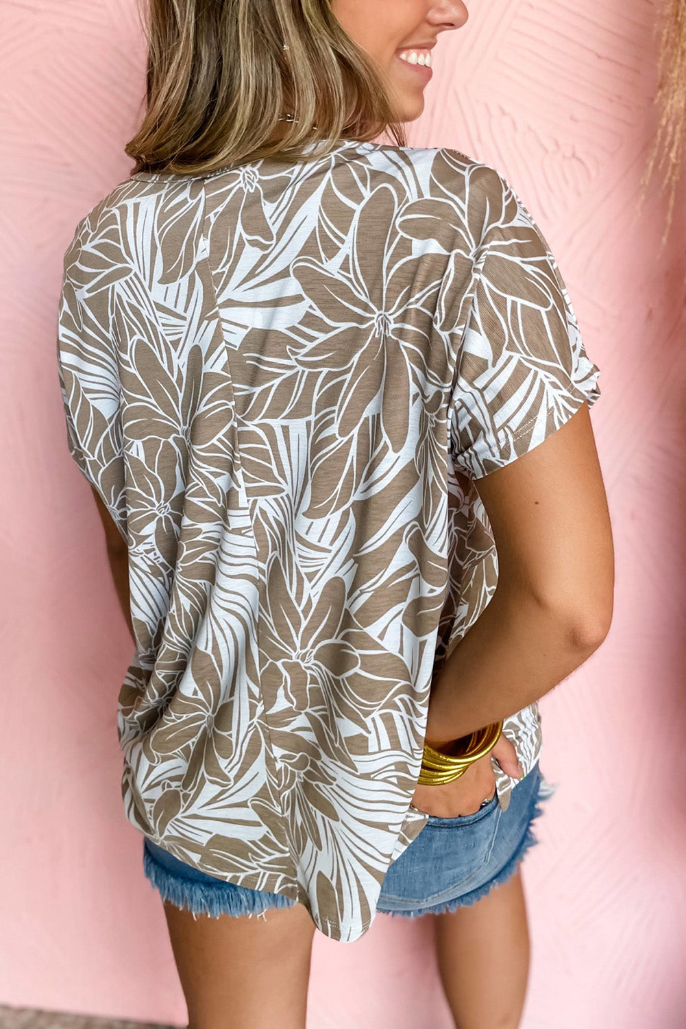 Khaki Floral Print V Neck Short Sleeve Loose Fit Blouse – Shewin | ClozArt