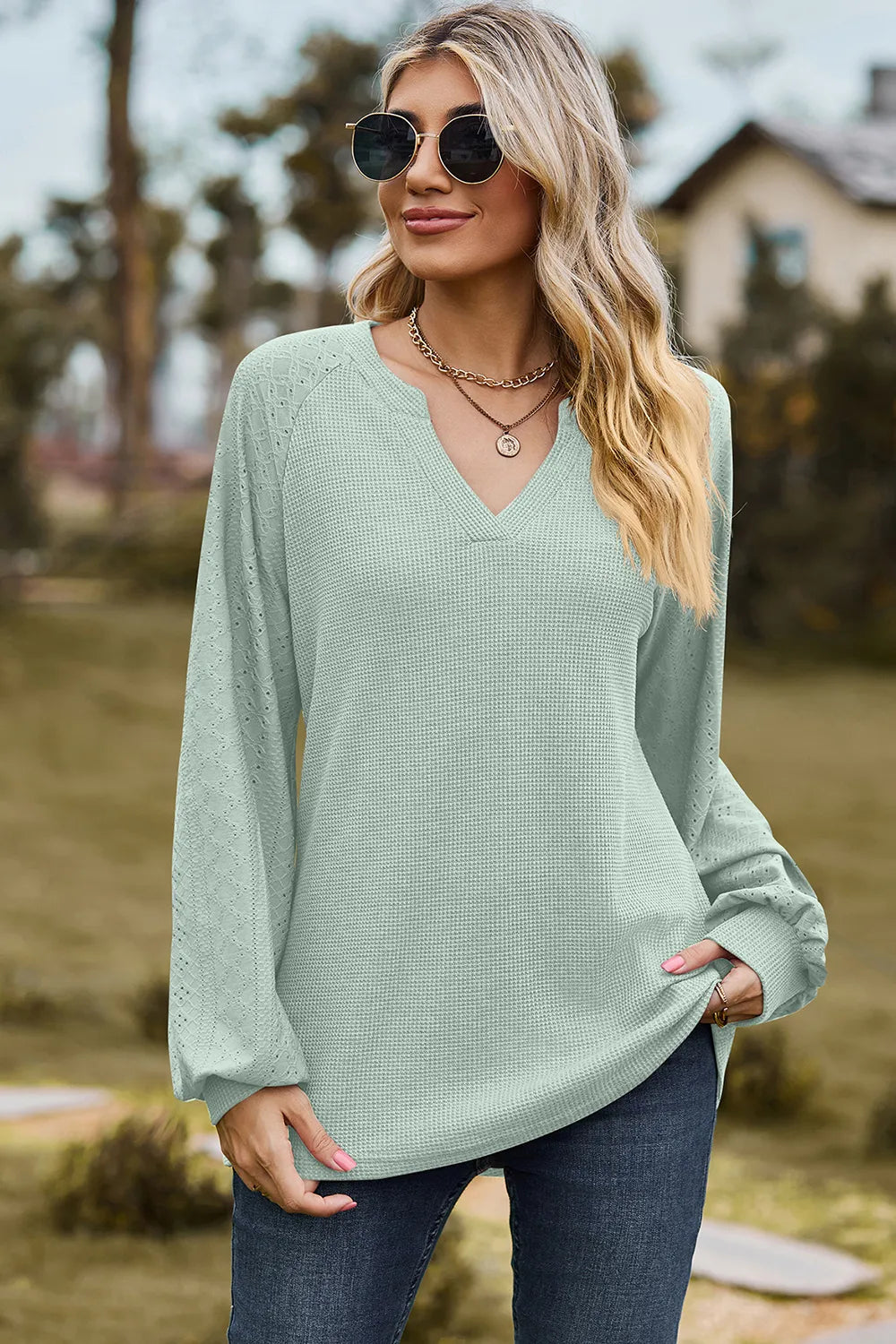 Eyelet Notched Raglan Sleeve T-Shirt – Trendsi | ClozArt