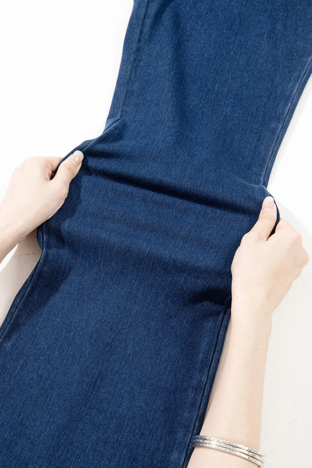 Straight Jeans with Pockets – Trendsi | ClozArt
