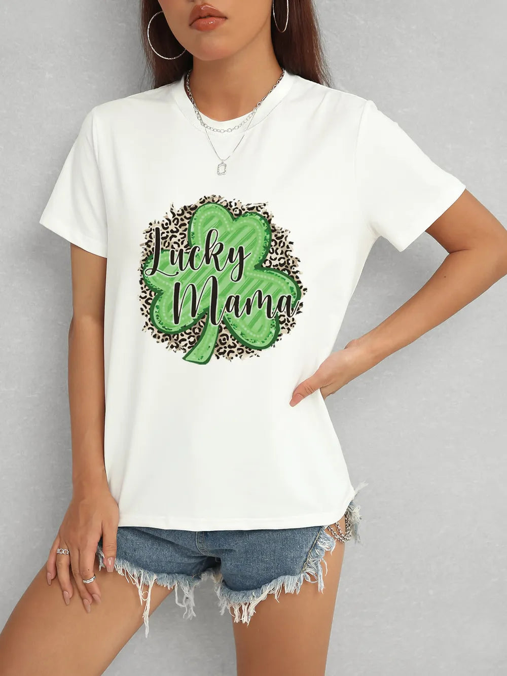 LUCKY MAMA Round Neck T-Shirt – Trendsi | ClozArt