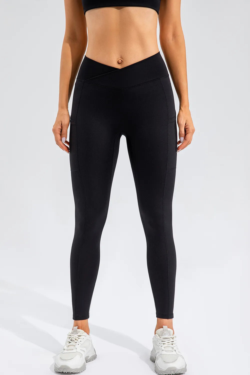 High Waist Active Leggings with Pockets – Trendsi | ClozArt