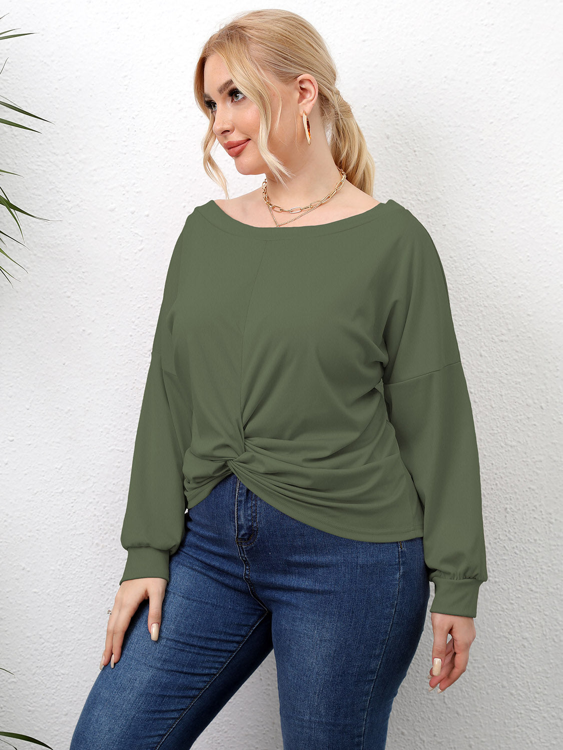 Plus Size Twisted Drop Shoulder T-Shirt – Trendsi | ClozArt