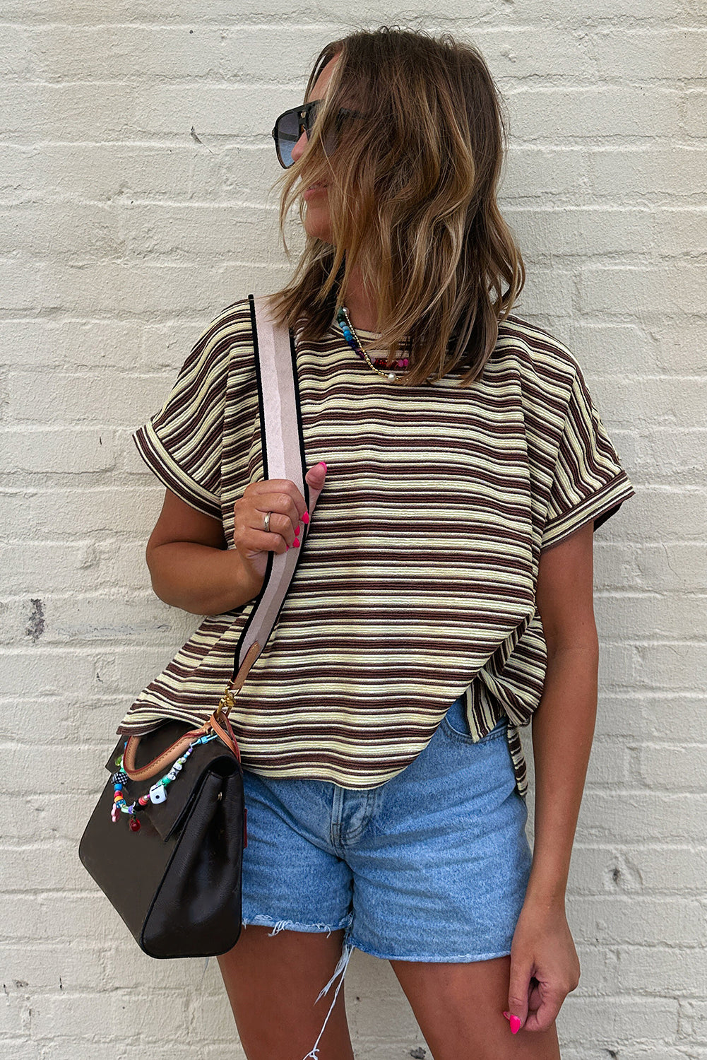 Green Stripe Textured Side Slit Crew Neck T Shirt – Shewin | ClozArt