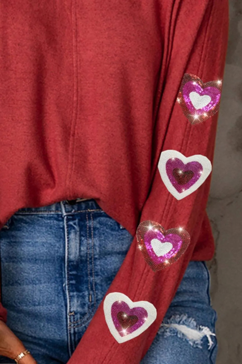Heart Sequin Round Neck Long Sleeve T-Shirt – Trendsi | ClozArt