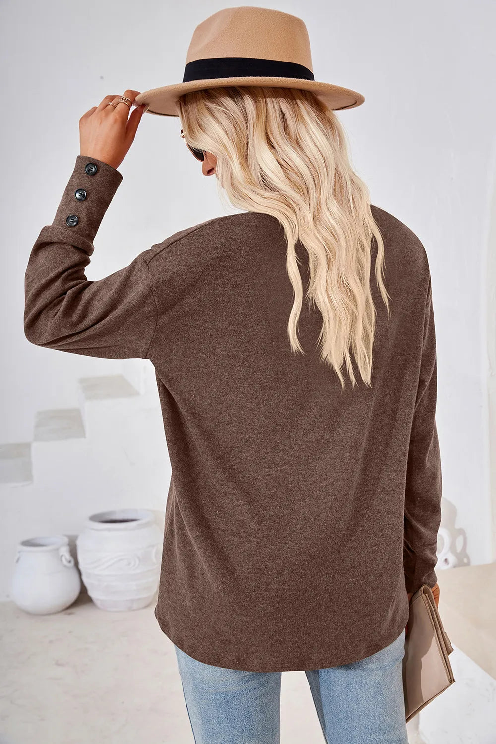 V-Neck Dropped Shoulder T-Shirt – Trendsi | ClozArt