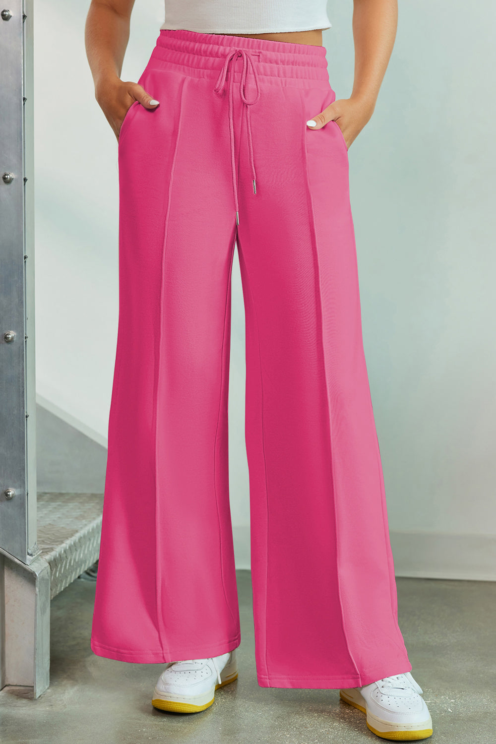 Drawstring Wide Leg Pants with Pockets – Trendsi | ClozArt