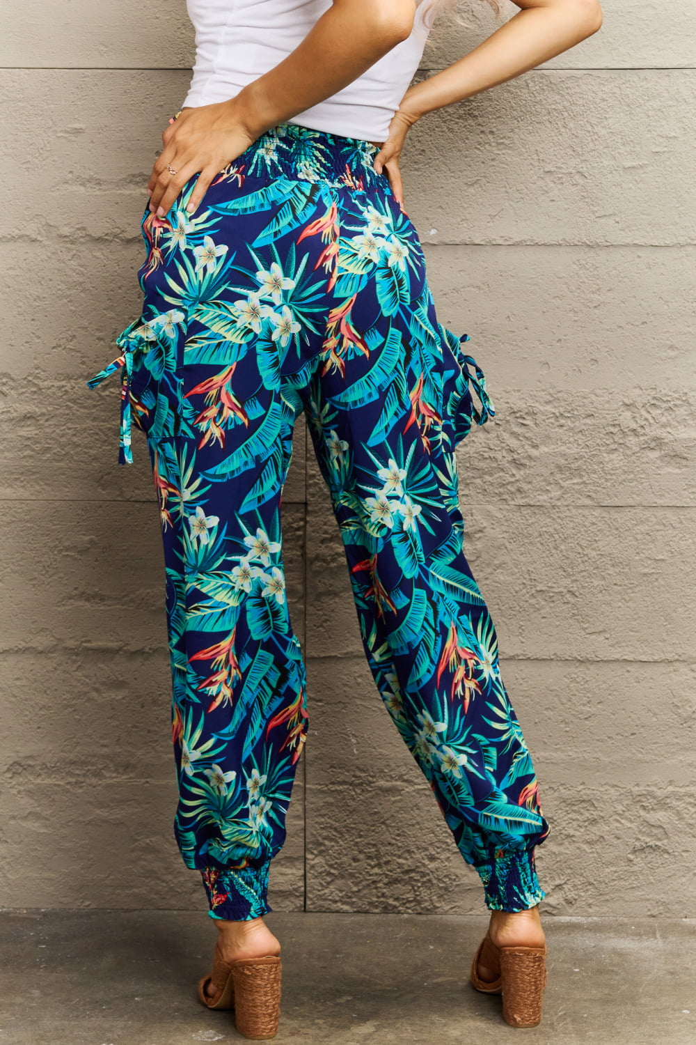 Perfee Smocked Plant Print Long Pants – Trendsi | ClozArt
