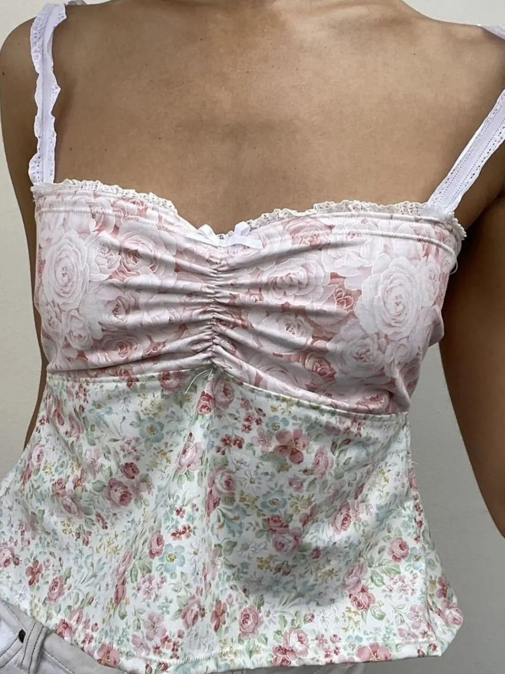 Lace Detail Floral Sweetheart Neck Cami – Trendsi | ClozArt