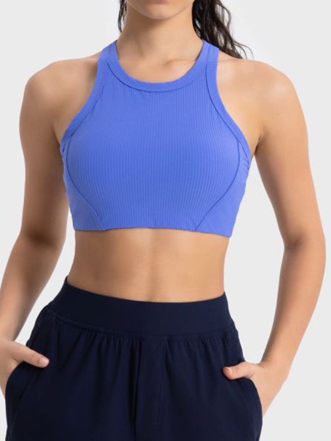Millennia Wide Strap Cropped Sport Tank – Trendsi | ClozArt