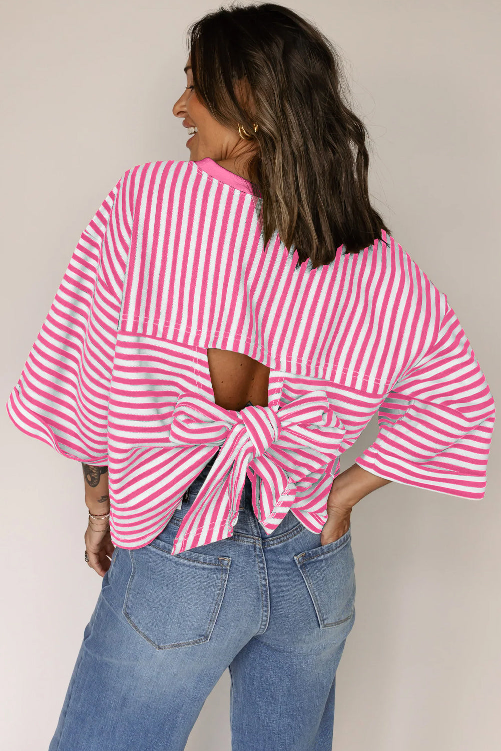 Red Striped Bowknot Backless T-Shirt – Shewin | ClozArt