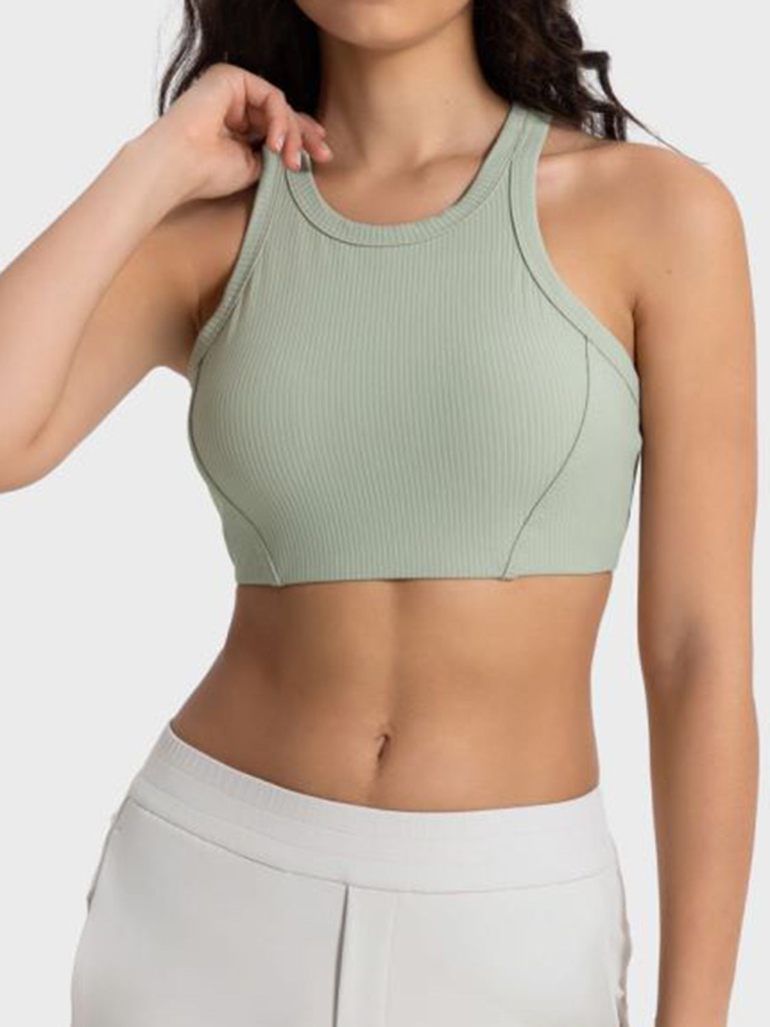 Millennia Wide Strap Cropped Sport Tank – Trendsi | ClozArt