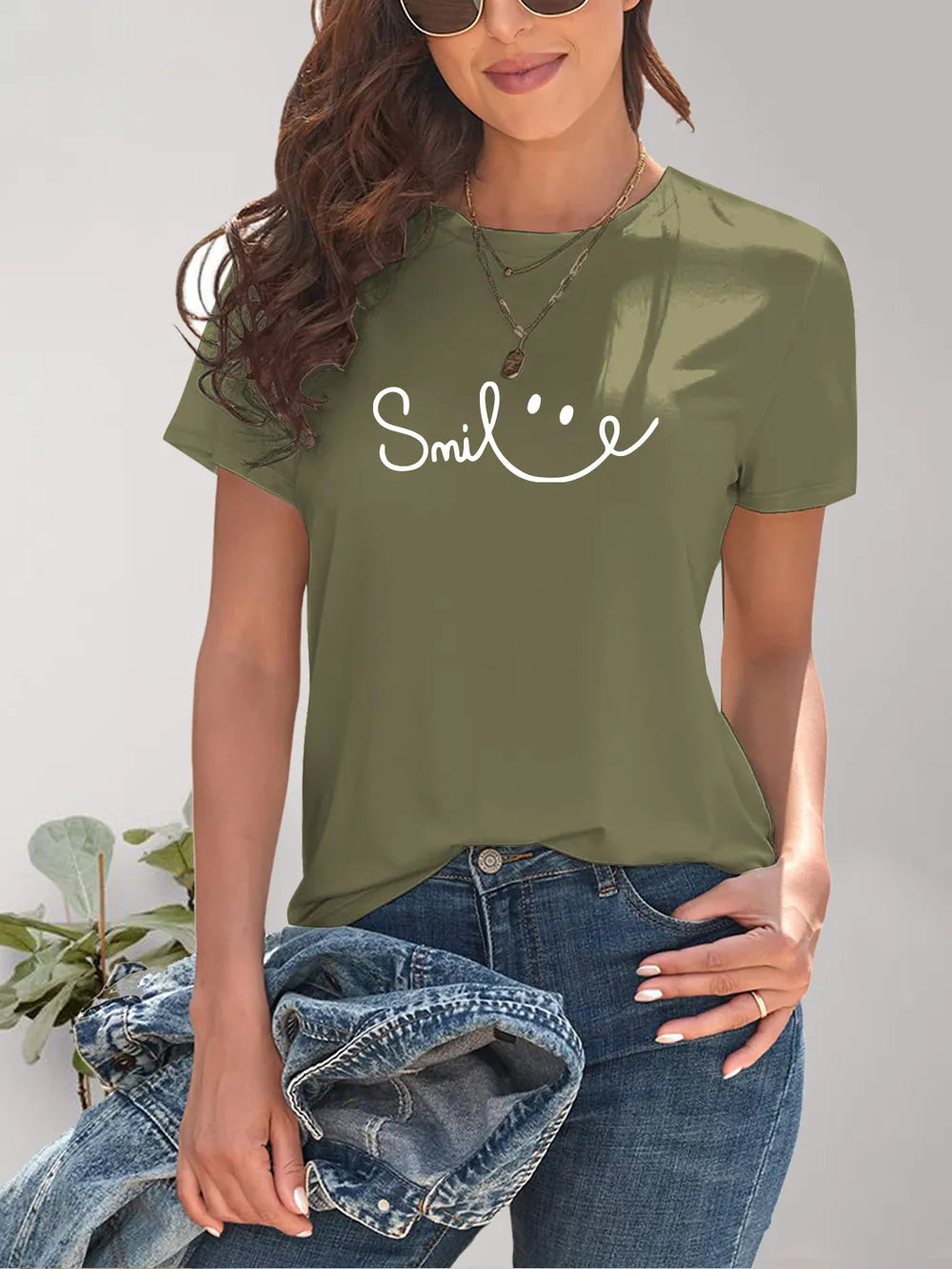SMILE Round Neck Short Sleeve T-Shirt – Trendsi | ClozArt