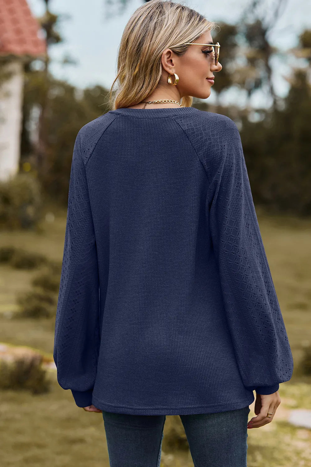 Eyelet Notched Raglan Sleeve T-Shirt – Trendsi | ClozArt