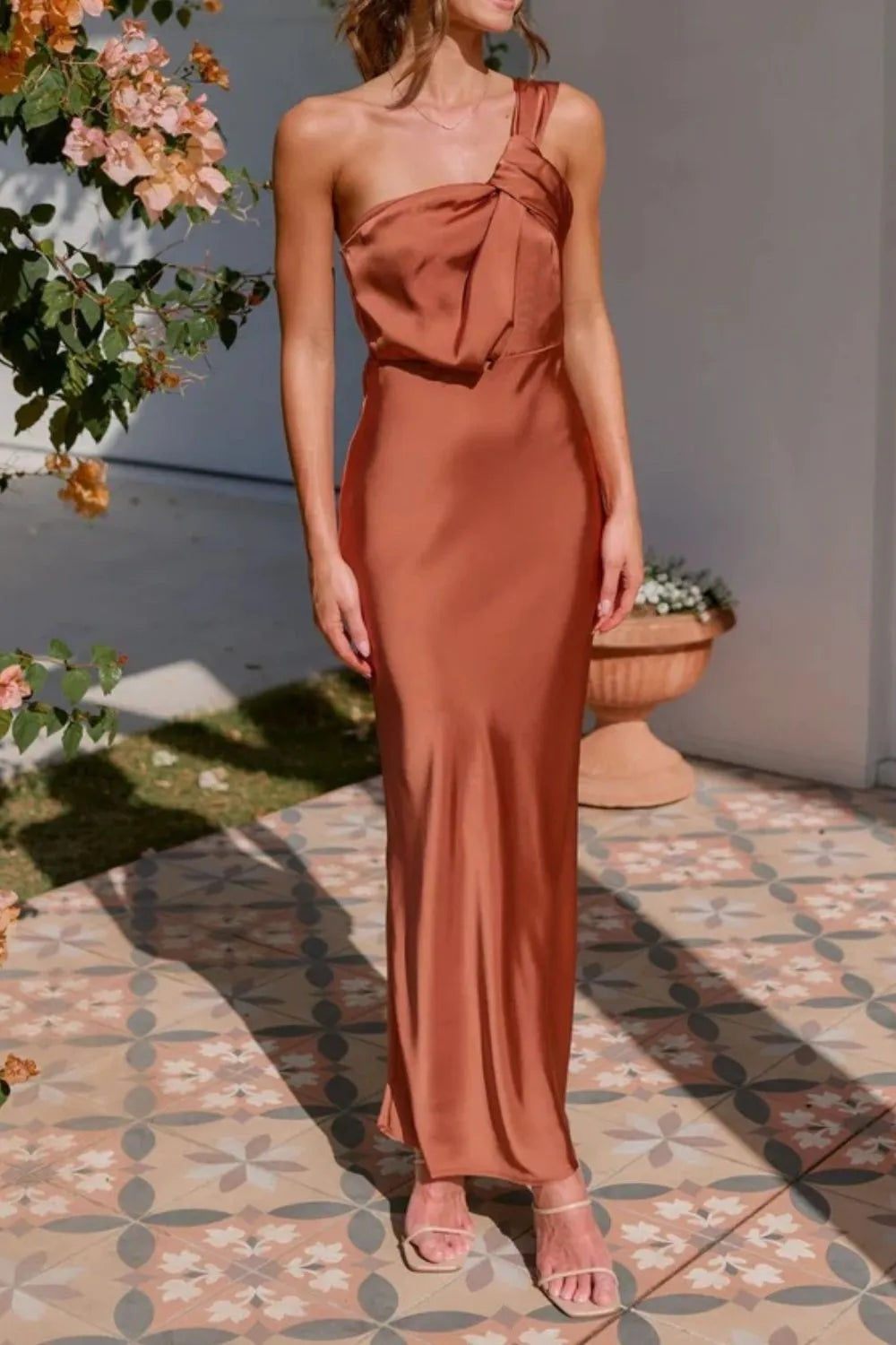 One Shoulder Sleeveless Maxi Dress – Trendsi | ClozArt