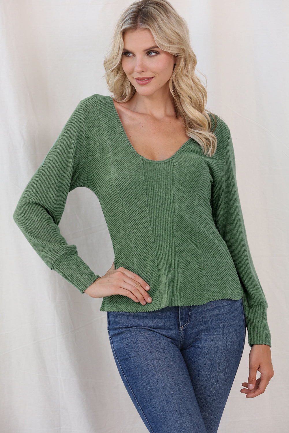 Scoop Neck Long Sleeve Top – Trendsi | ClozArt