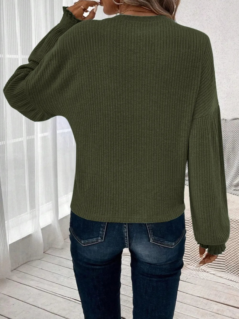 Ribbed Round Neck Lantern Sleeve T-Shirt – Trendsi | ClozArt