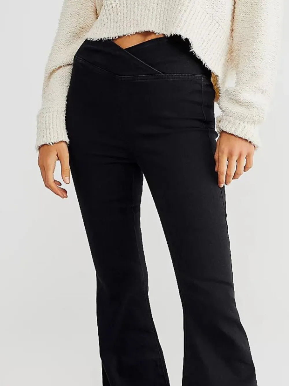 Asymmetric Waist Flare Jeans – Trendsi | ClozArt