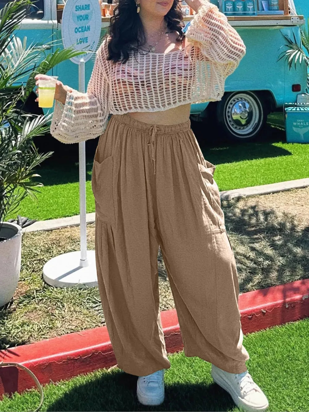 Full Size Drawstring Pants with Pockets Plus Size – Trendsi | ClozArt
