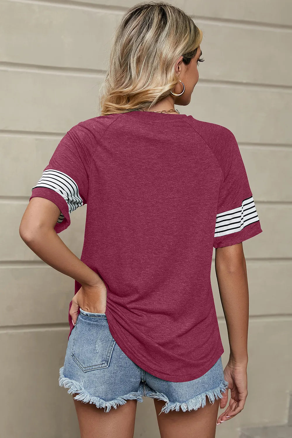 Striped Round Neck Short Sleeve T-Shirt – Trendsi | ClozArt