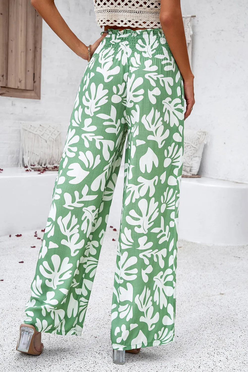 Devine Smocked Printed Wide Leg Pants with Pockets – Trendsi | ClozArt