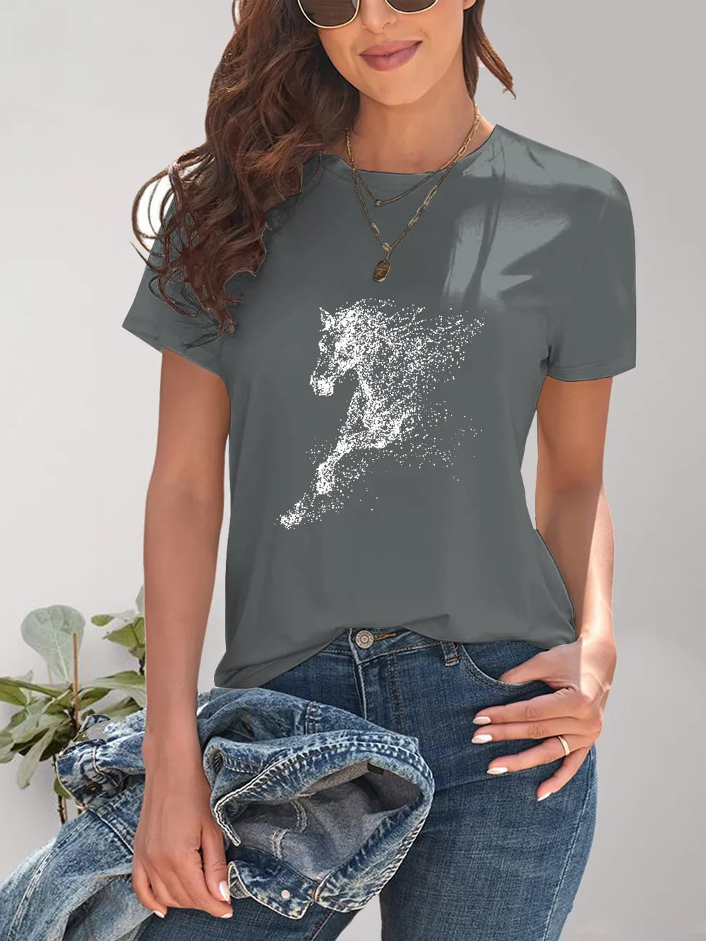 Horse Round Neck Short Sleeve T-Shirt – Trendsi | ClozArt