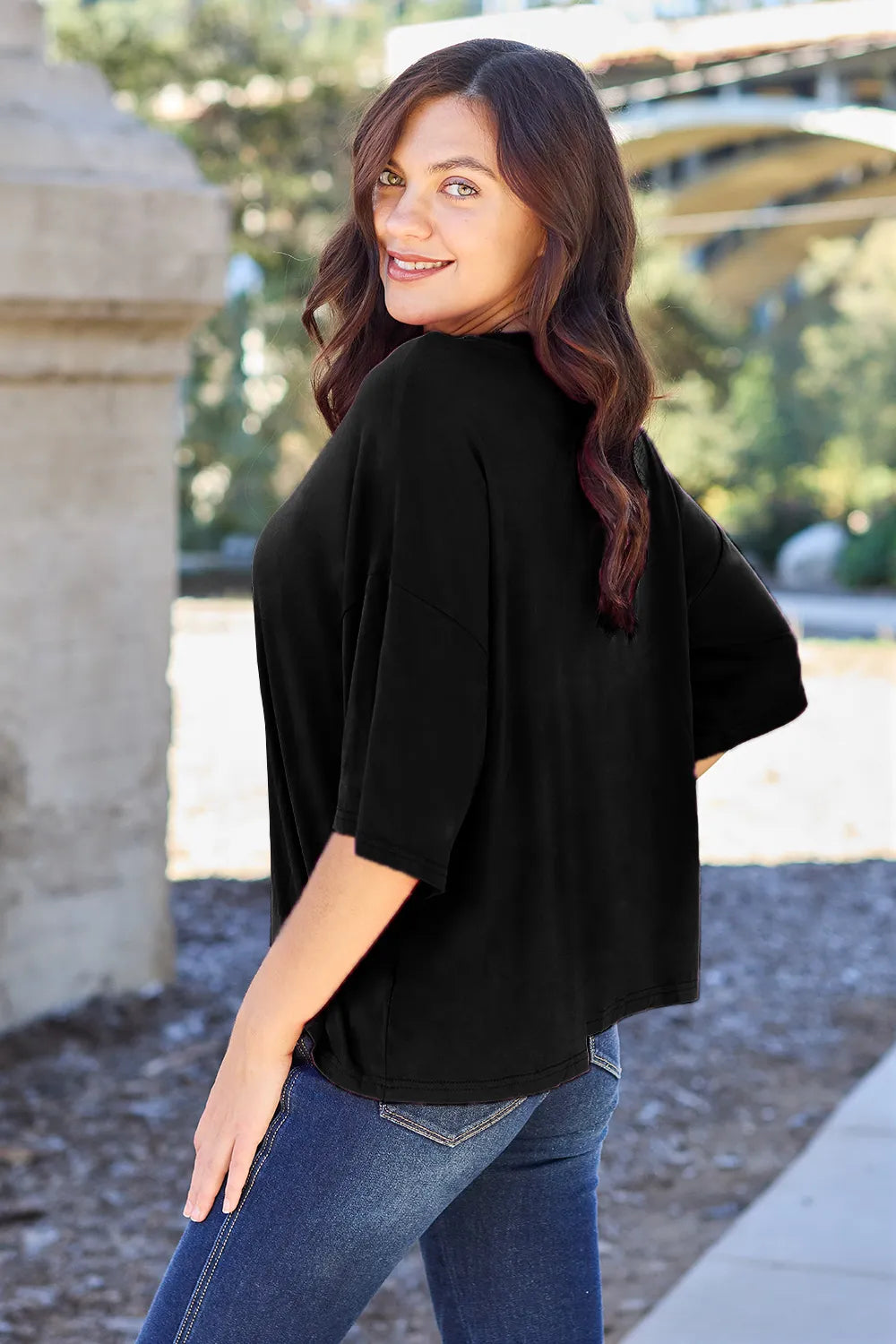 Basic Bae Bamboo Full Size Round Neck Drop Shoulder T-Shirt – Trendsi | ClozArt