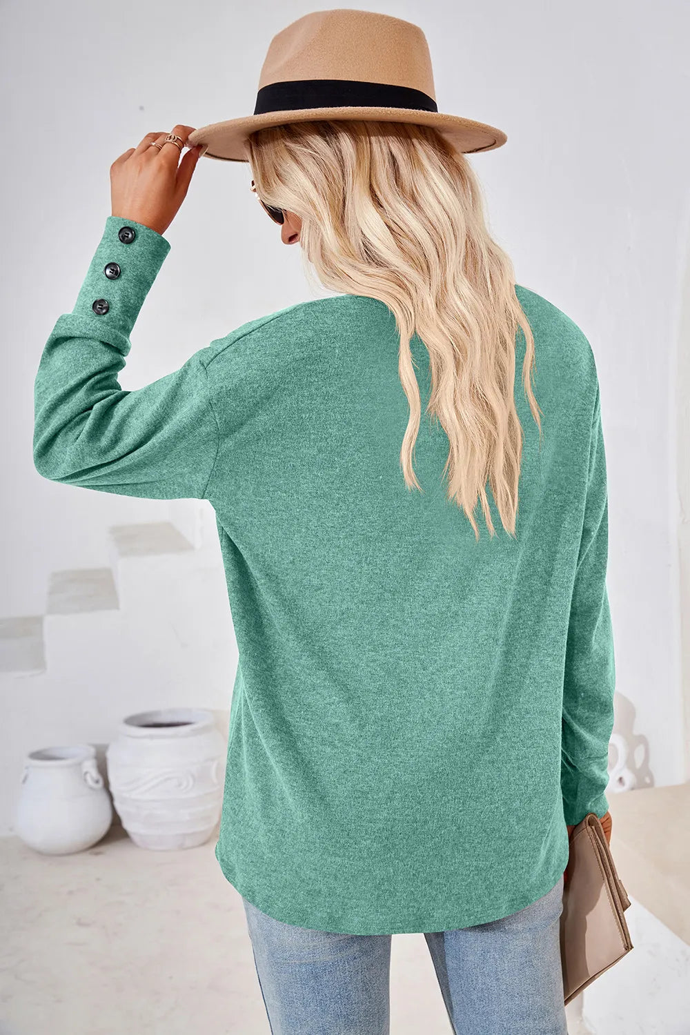 V-Neck Dropped Shoulder T-Shirt – Trendsi | ClozArt