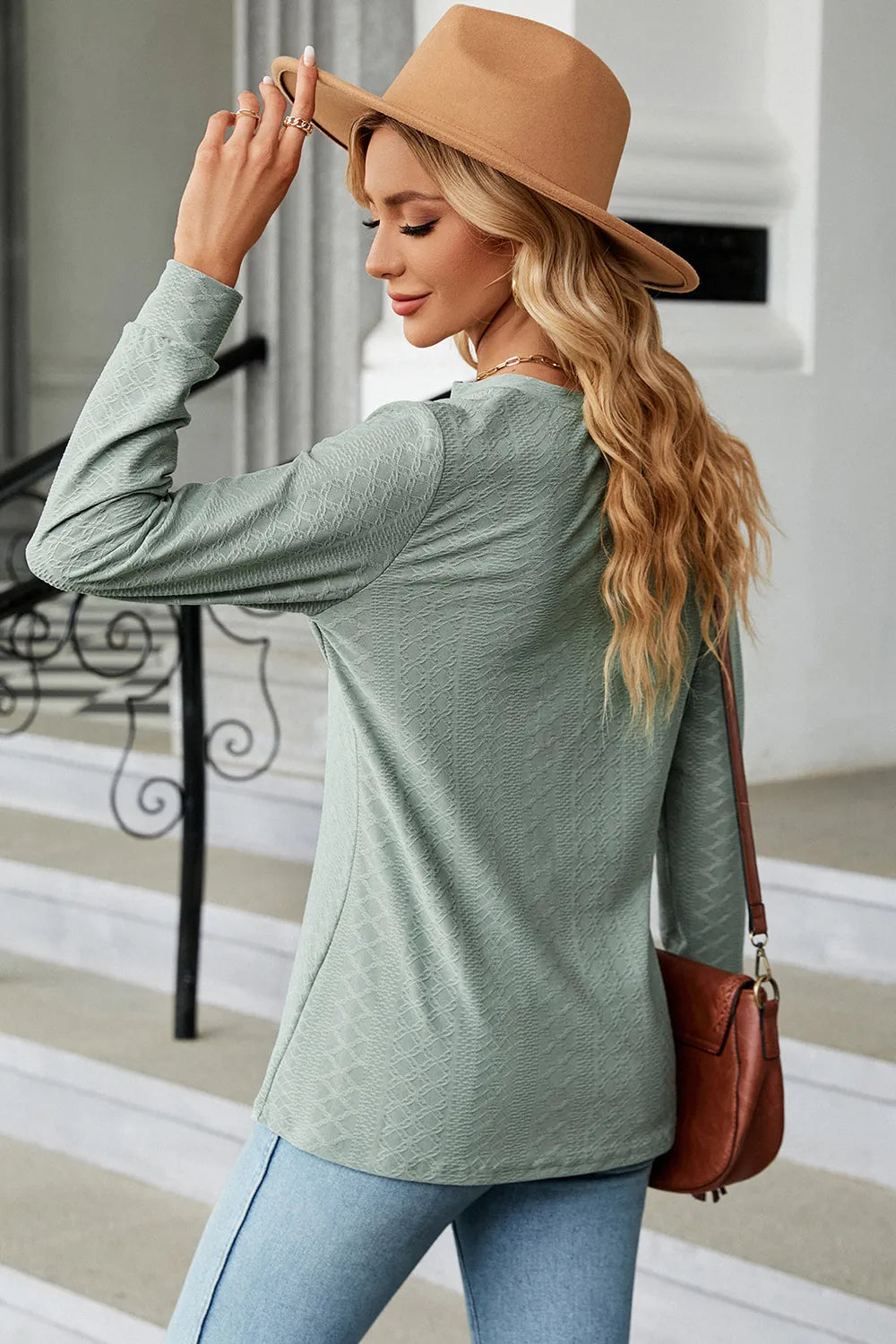 Notched Long Sleeve T-Shirt – Trendsi | ClozArt