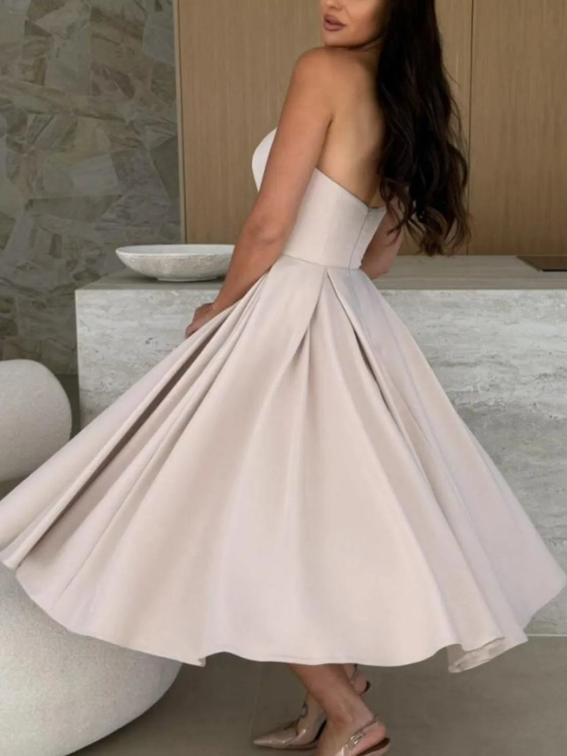 Solid Color Tube Midi Dress – Trendsi | ClozArt