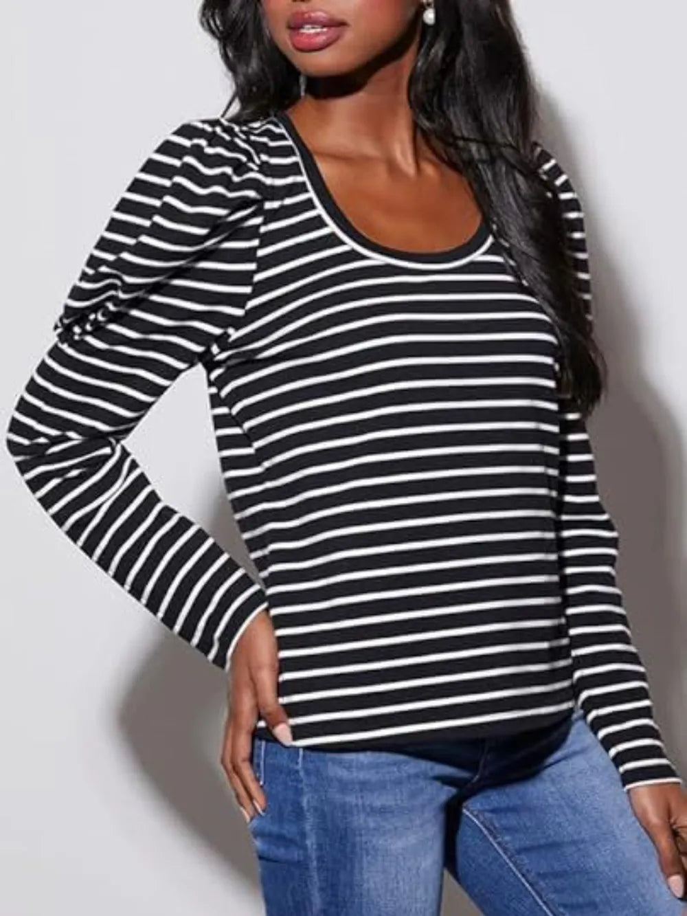 Striped Round Neck Long Sleeve T-Shirt – Trendsi | ClozArt